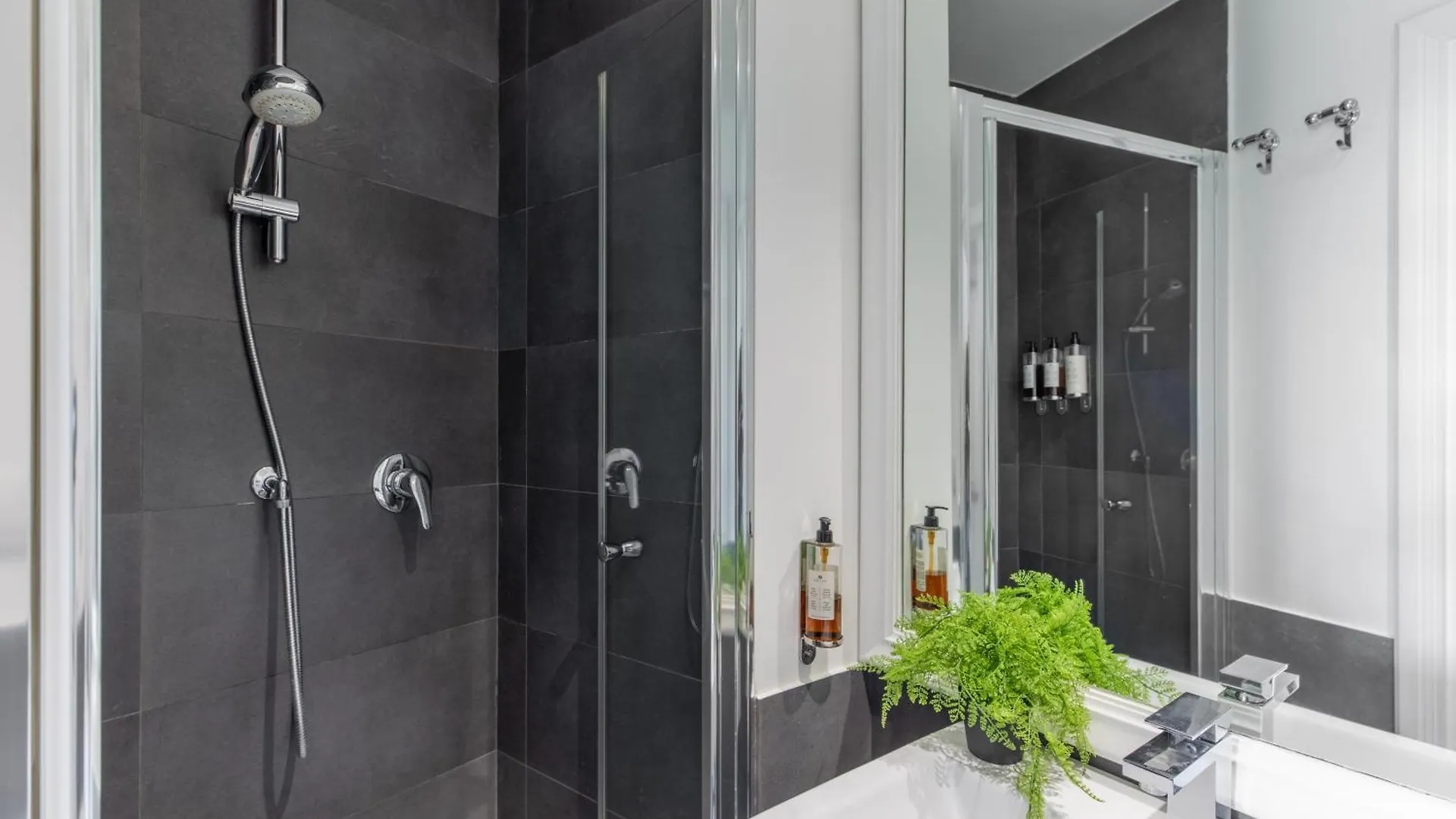 Iflat Bright And Modern Flat Near The Pantheon Apartment Rome